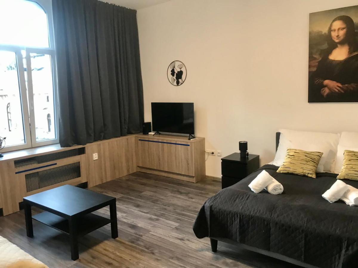 Old Town Boutique Apartments ลิเบอเรซ ภายนอก รูปภาพ